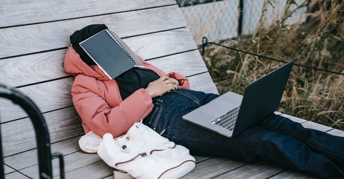 Can we use sleep arrows instead of tranq bombs to capture a monster? - Unrecognizable woman with laptop resting on bench in park Can we use sleep arrows instead of tranq bombs to capture a monster? - Unrecognizable woman with laptop resting on bench in park