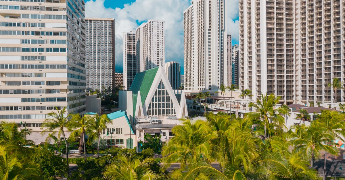 Do households get repopulated in Cities Skyline? - Modern Buildings on the Coast in Honolulu, Hawaii 