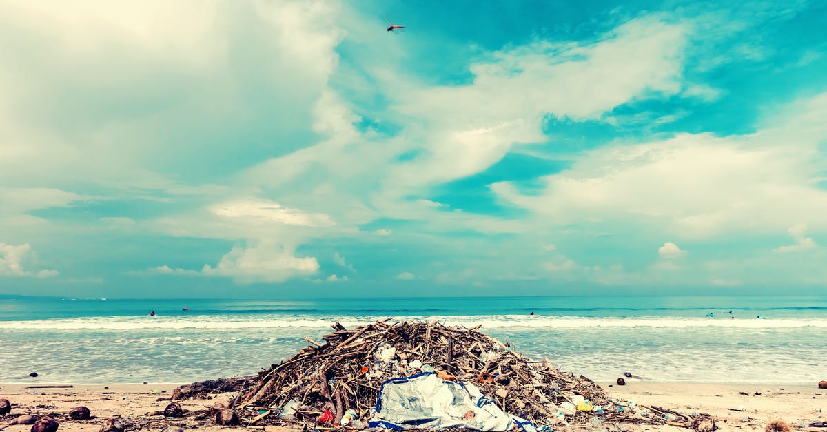 Does nuking ocean bases cause pollution? - Photo of Trash Lot on Shore