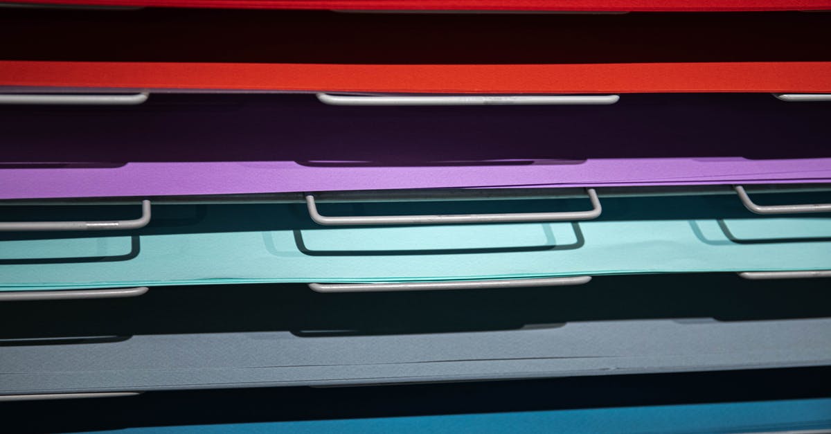 How do I split stacked materials in equal stacks on the crafting table? - Colored Papers on Steel Shelves How do I split stacked materials in equal stacks on the crafting table? - Colored Papers on Steel Shelves