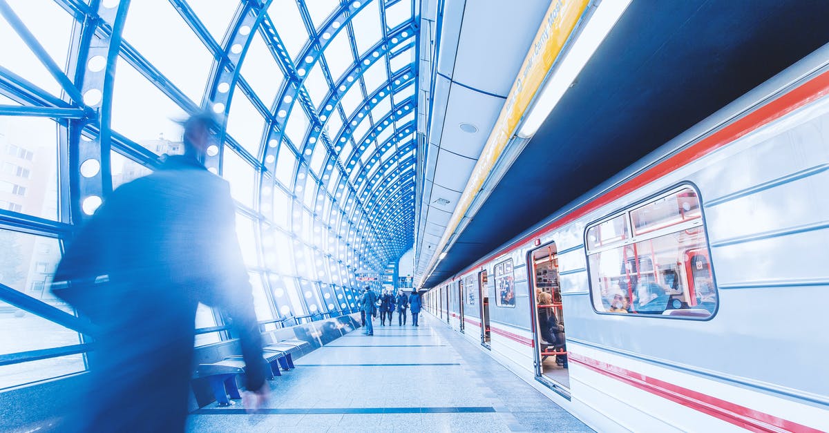 How do the underground statues actually work? - People at Train Station