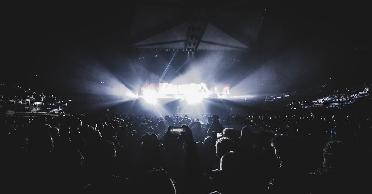 How does the Arena work? - Crowd Watching Show Inside the Dark Stadium