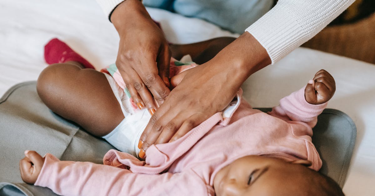 How to escape from the Stronghold of the Master Assassin? - Professional massage therapist doing massage for cute little black girl