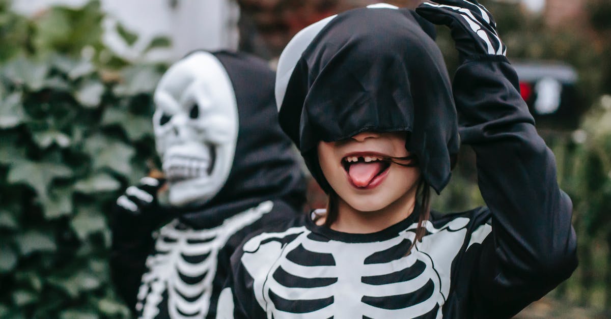 How to make Repeater fall particles? - Unrecognizable kid in skeleton costume on Halloween