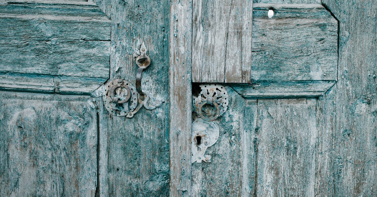 How to pull out Pikachu's D-tilt into jab lock consistently? - Shabby wooden blue doors with rusted locks