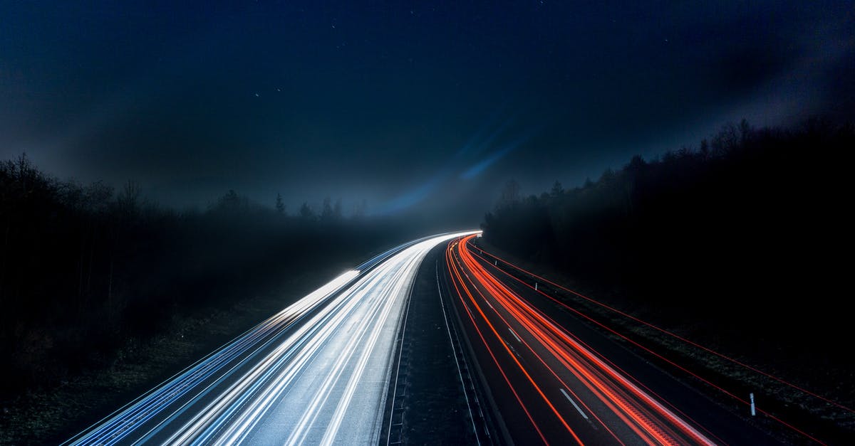 How to test player movement speed in 1.8? - Light Trails on Highway at Night