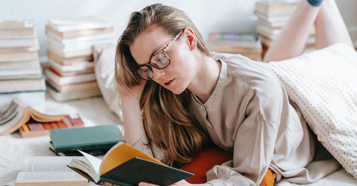 Mr. Handy - Collect: On/Off - Focused woman reading book on floor