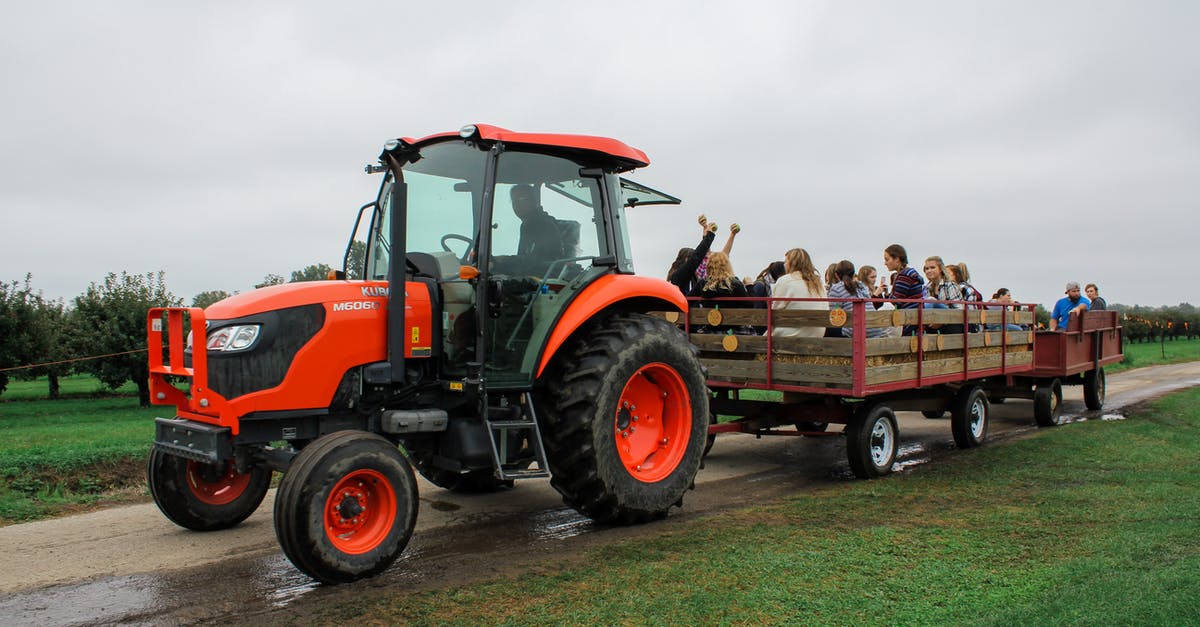 Stardew Valley Traveling Cart inventory set at save time? - Tractor with people visiting farmland in cart