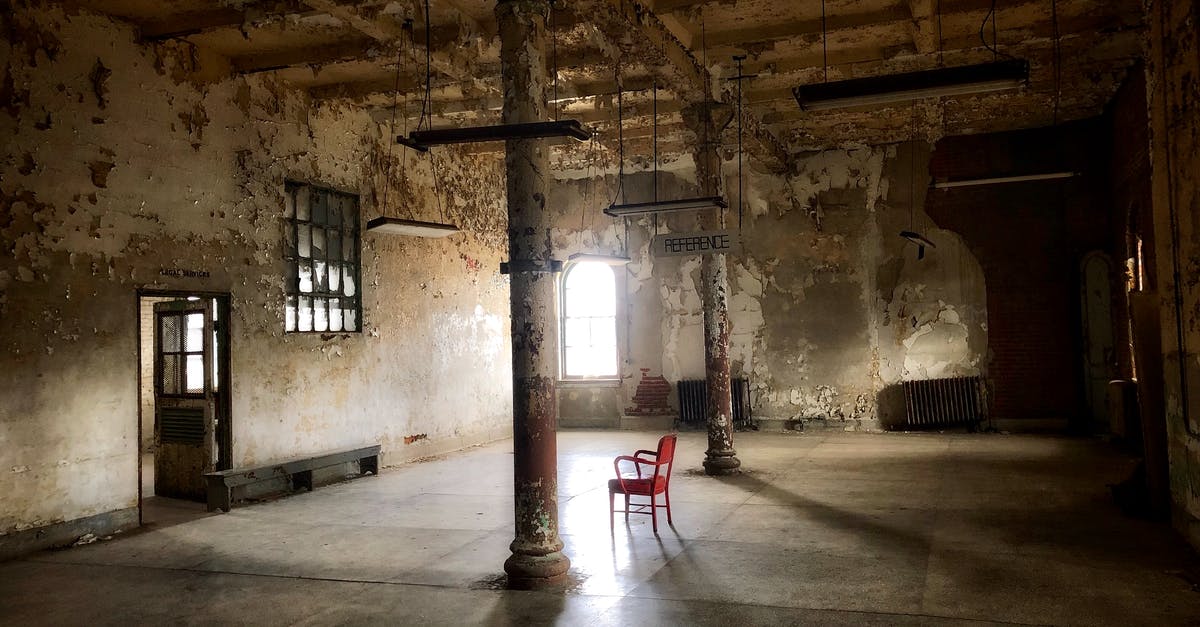 State of Decay cannot relocate homebase to trucking warehouse - Red Chair Inside the Abandoned Building